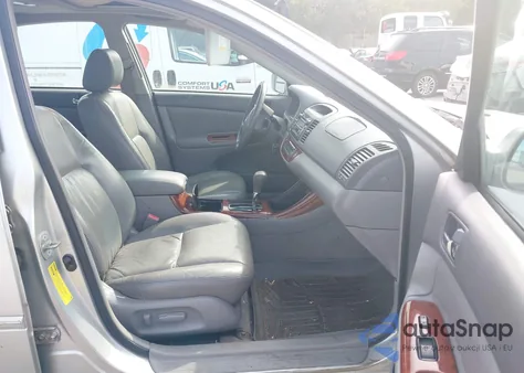 2003 Toyota Camry Xle V6 из США, поврежденный, VIN 4T1BF30K03U561351